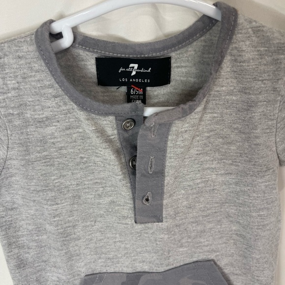 7 For All Mankind Baby One Piece Romper Gray With Camo Pocket Size 6/9M - Picture 4 of 6